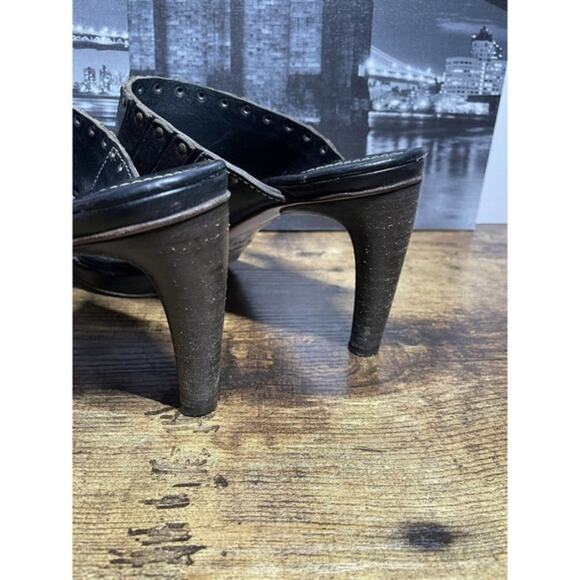 Beautiful and Comfortable FRYE ITALLIAN Made High Heels Women's Size 7.5 - Picture 10 of 11